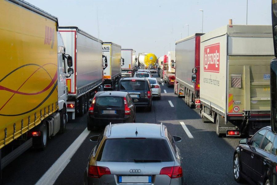 Szkoda całkowita AC czy można naprawić auto?