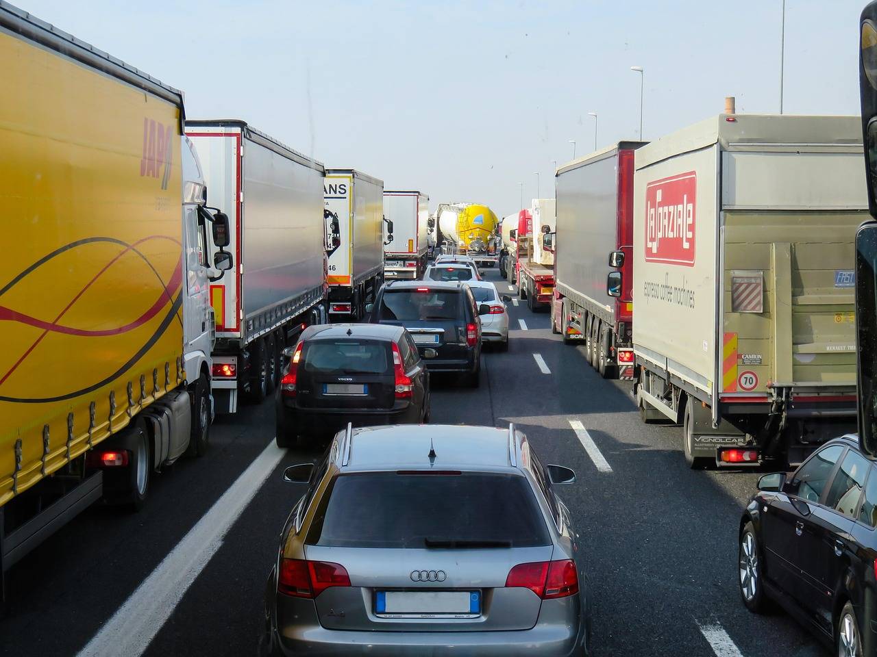 Szkoda całkowita AC czy można naprawić auto?